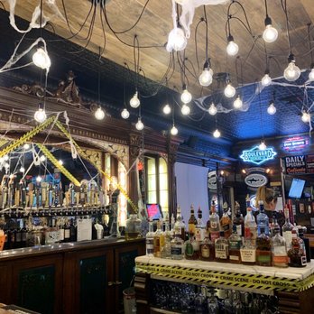 Caliente Pizza and Draft House - Bar decorated for Halloween - Pizza Near Me - Monroeville, Pennsylvania