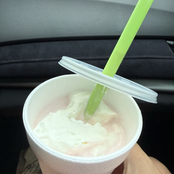 Dad's Dog & Burger - Strawberry milkshake - Burgers Near Me - Pittsburgh, Pennsylvania