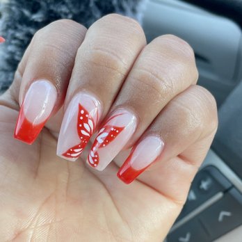 Bellazzio Nails Spa - Nail Salons Near Me - Corona, California