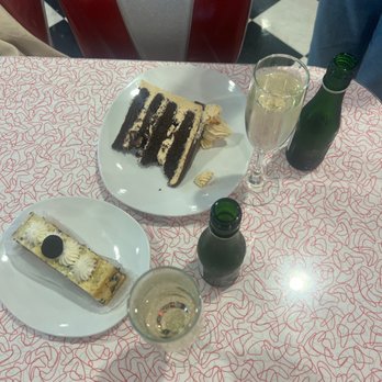 Rick's Dessert Diner - Oreo Cheesecake and German Chocolate Cake - Desserts Near Me - Sacramento, California Rick's Dessert Diner - Oreo Cheesecake and German Chocolate Cake - Desserts Near Me - Sacramento, California