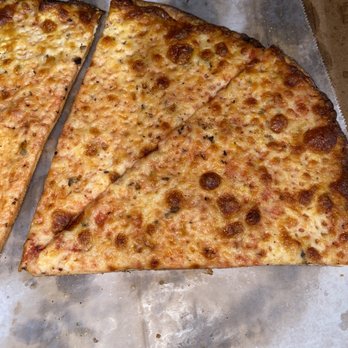 Industrial Pizza & Brew - Plain cheese/ no dust - Pizza Near Me - Richardson, Texas