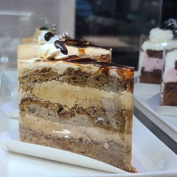 Vincent Bakery Cafe - Desserts Near Me - Alpharetta, Georgia