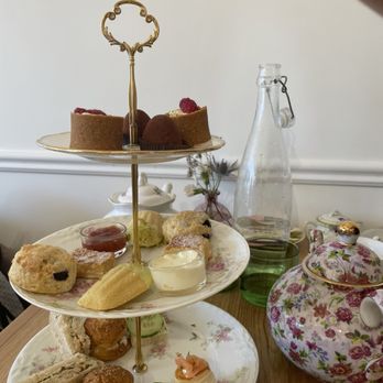 The Vintage Tea & Cake - Tea Rooms Near Me - Arlington, Massachusetts