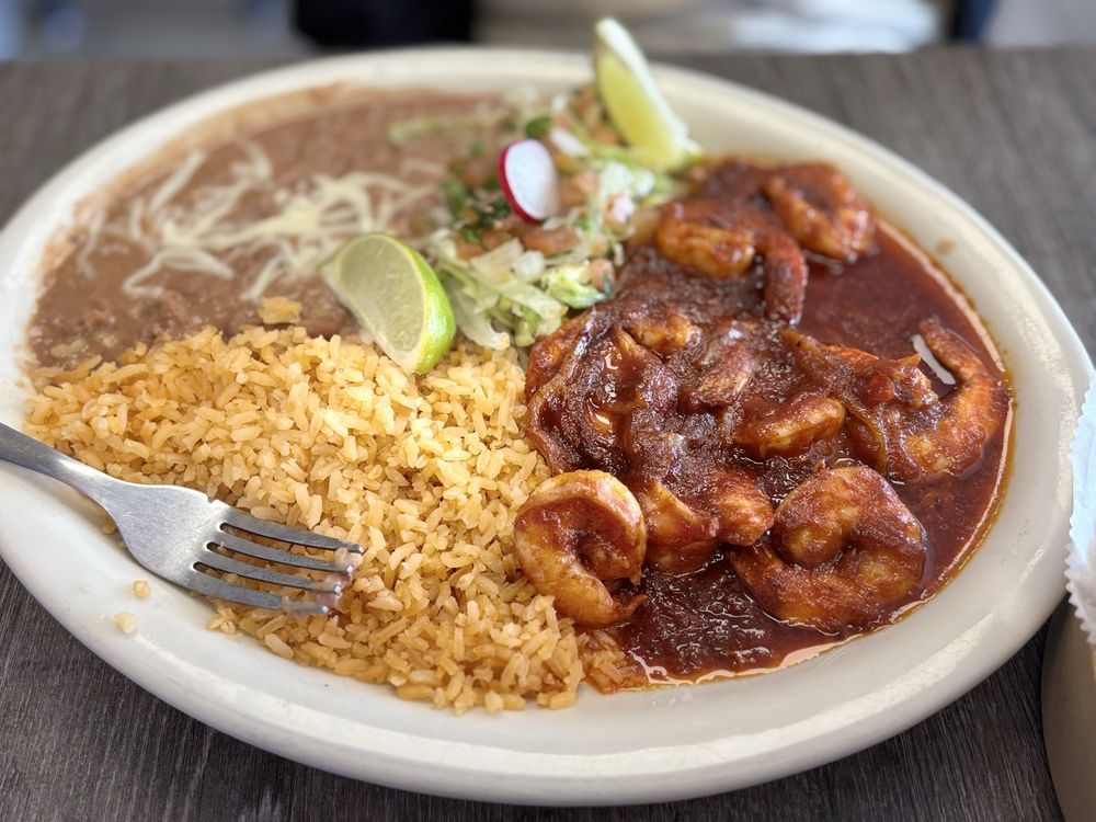 La Reyna Mexican Restaurant