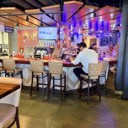 Daily Dose Old Town Bar & Grill