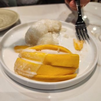 Jumpa Thai - mango and sticky rice. SO GOOD! - Thai Near Me - Garden Grove, California Jumpa Thai - mango and sticky rice. SO GOOD! - Thai Near Me - Garden Grove, California