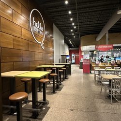 Hello Bistro - Interior