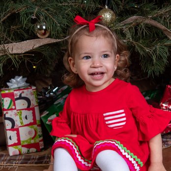 Aliperti Photography - Carleigh's Christmas pictures - Session Photography Near Me Aliperti Photography - Carleigh's Christmas pictures - Session Photography Near Me