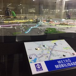 Estação Sé - Um mapa 3D do sistema do Metro.