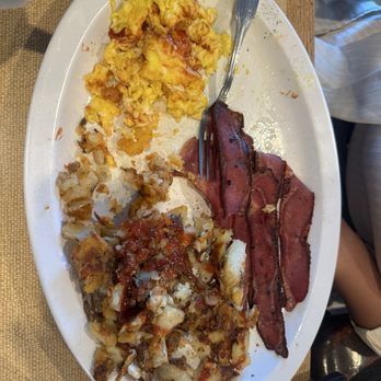 Kountry Folks - Breakfast & Brunch Near Me - North Hills, California Kountry Folks - Breakfast & Brunch Near Me - North Hills, California