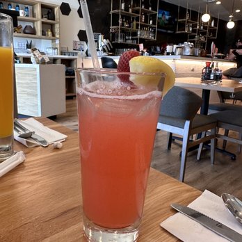 Broken Yolk Cafe - Pucker Up Lemonade - Breakfast & Brunch Near Me - Henderson, Nevada Broken Yolk Cafe - Pucker Up Lemonade - Breakfast & Brunch Near Me - Henderson, Nevada