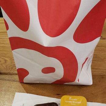 Chick-fil-A - Fast Food Near Me - New York, New York Chick-fil-A - Fast Food Near Me - New York, New York