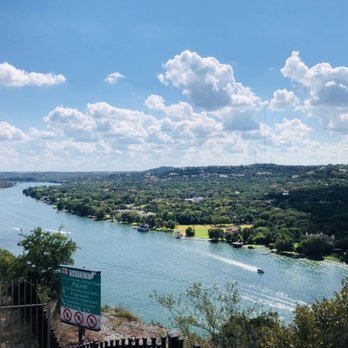 Mount Bonnell - Hiking Near Me - Austin, Texas Mount Bonnell - Hiking Near Me - Austin, Texas