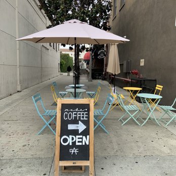 Made Coffee - Outdoor table to enjoy your drinks 4.12.24 - Coffee & Tea Near Me - Fullerton, California