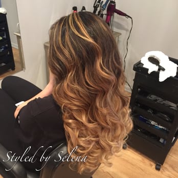 Selena Styles - Hair Stylists Near Me - Chicago, Illinois Selena Styles - Hair Stylists Near Me - Chicago, Illinois