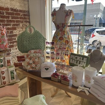 Shop Suey Boutique - Another great display - Jewelry Near Me - Redlands, California