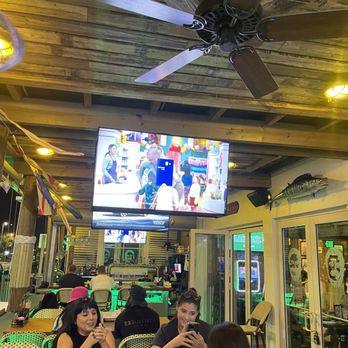 Flanigan's - Hollywood - New seating in the Outside area & good TV sightlines - Seafood Near Me - Hollywood, Florida Flanigan's - Hollywood - New seating in the Outside area & good TV sightlines - Seafood Near Me - Hollywood, Florida
