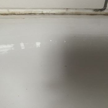 Miracle Method - My old silicone caulk that was behind their non-silicone caulk. - Refinishing Services Near Me - Hampton, Virginia Miracle Method - My old silicone caulk that was behind their non-silicone caulk. - Refinishing Services Near Me - Hampton, Virginia