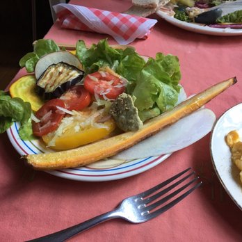 A la Maison ASBL - Assiette de légumes - Breakfast & Brunch Near Me - Liège, WLG