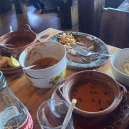 They didn't even picked up our plates, in addition they didn't bring our tortillas and no refills too. What a scam. They didn't even picked up our plates, in addition they didn't bring our tortillas and no refills too. What a scam.