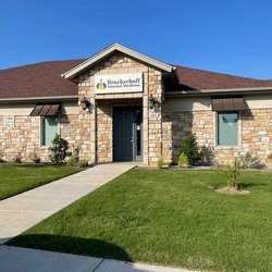 Bruckerhoff Internal Medicine Associates - Front of building - daytime
