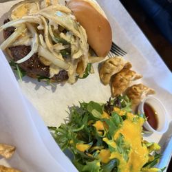 Mr. Bento Burger - Fat Mario Burger