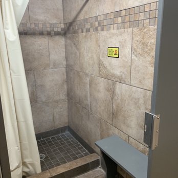 San Antonio KOA - Facilities are extremely well maintained and clean - Campgrounds Near Me - San Antonio, Texas