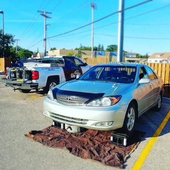 Go Oil Canada - Oil Change Stations Near Me - Winnipeg, Manitoba Go Oil Canada - Oil Change Stations Near Me - Winnipeg, Manitoba