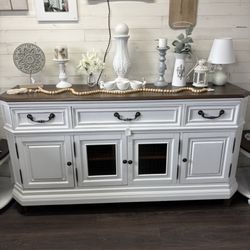 Reclaimed Creations - TV stand