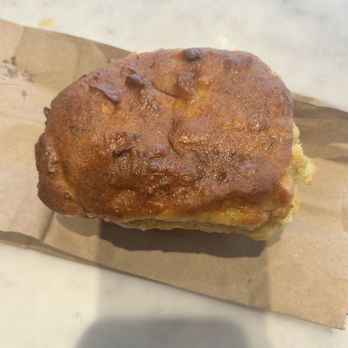 Flour Bakery + Cafe - Tropical Muffin - Coffee & Tea Near Me - Cambridge, Massachusetts