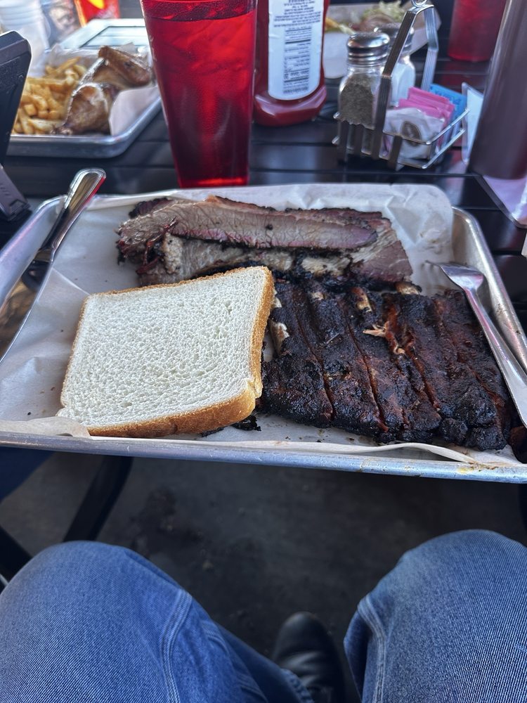 Doc’s BBQ & Whiskey