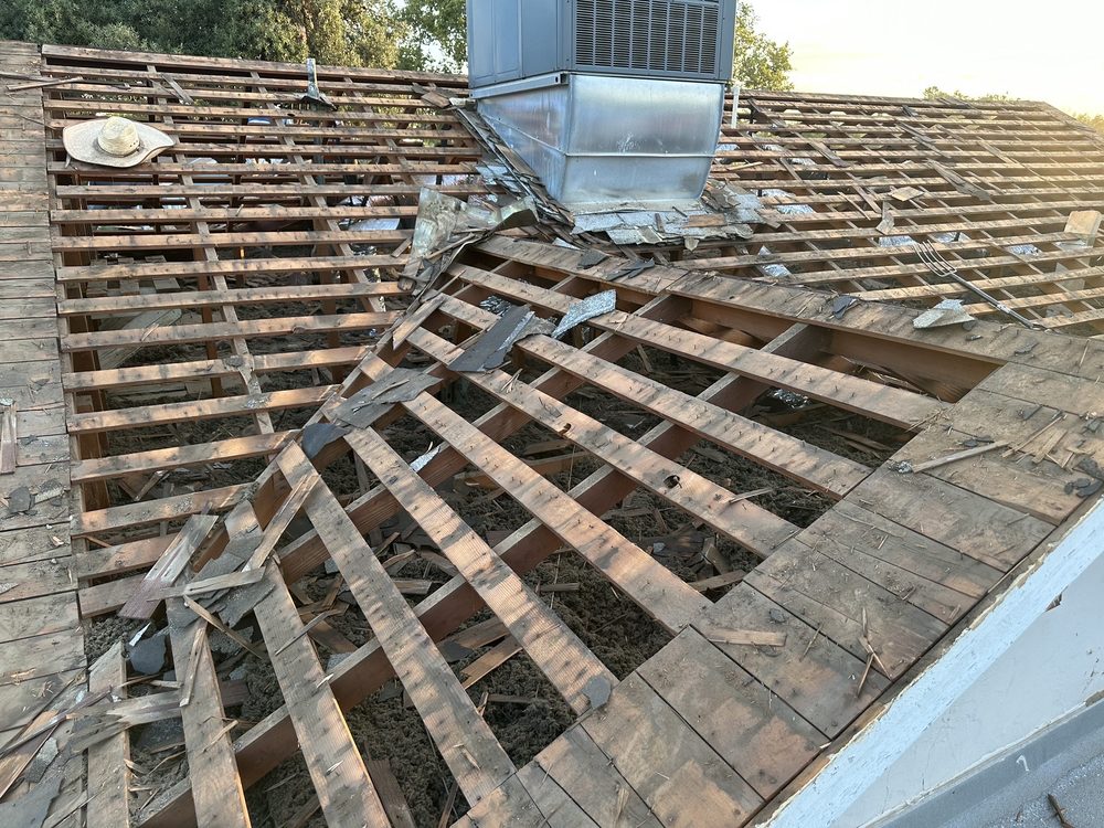 Slide of A & G Valley Roofing