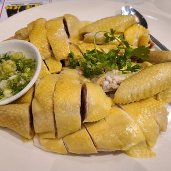KW Cafe - Free Range Chicken, Buy a half and get a half free - Hong Kong Style Cafe Near Me - Rowland Heights, California