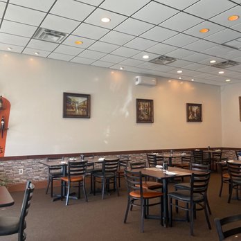 Amaretto Ristorante - Interior - Italian Near Me - Tampa, Florida Amaretto Ristorante - Interior - Italian Near Me - Tampa, Florida