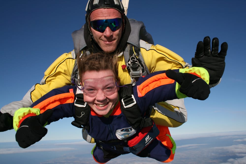 Abeille Parachutisme