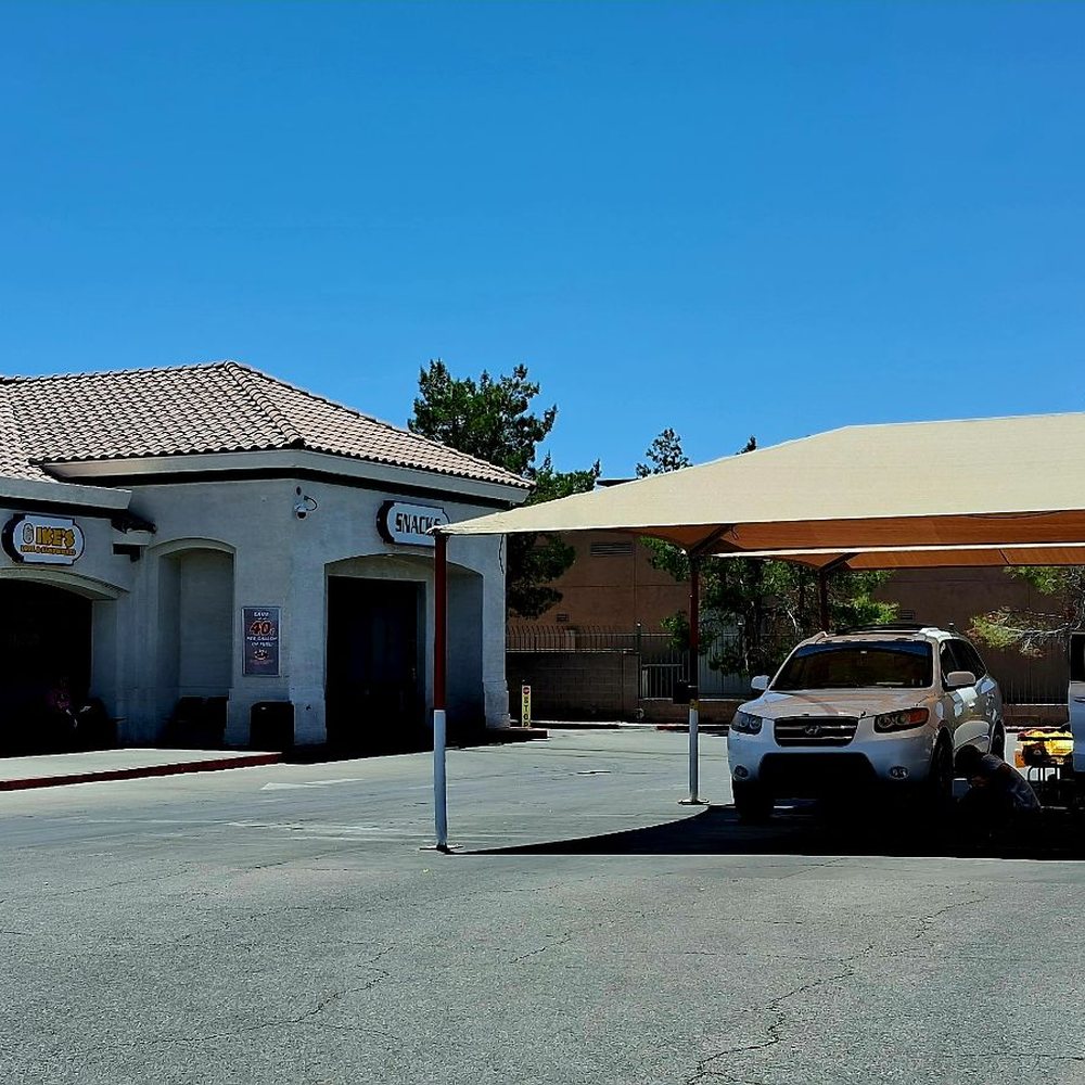 Fabulous Freddy's - Tent area for vehicle detailing by employees. - Car Wash Near Me - Las Vegas, Nevada Fabulous Freddy's - Tent area for vehicle detailing by employees. - Car Wash Near Me - Las Vegas, Nevada