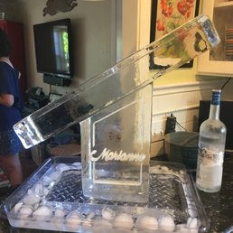 A wonderful Chrystal Looking Luge from Chisel-it Ice. A girls night delight! Robert Chislett took great care of us! Thank you so much! A wonderful Chrystal Looking Luge from Chisel-it Ice. A girls night delight! Robert Chislett took great care of us! Thank you so much!