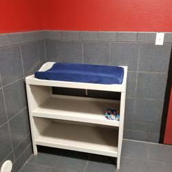 Deer Valley Car Care - Clean neat reasonable friendly honest. This is the place to go for all your car, truck and RV needs