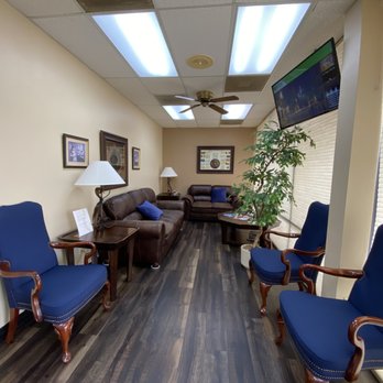 Dana R. Boehm, DDS, PC - Our waiting area, we have comfortable chairs, a television and monthly updated magazines. - General Dentistry Near Me - Spring, Texas Dana R. Boehm, DDS, PC - Our waiting area, we have comfortable chairs, a television and monthly updated magazines. - General Dentistry Near Me - Spring, Texas