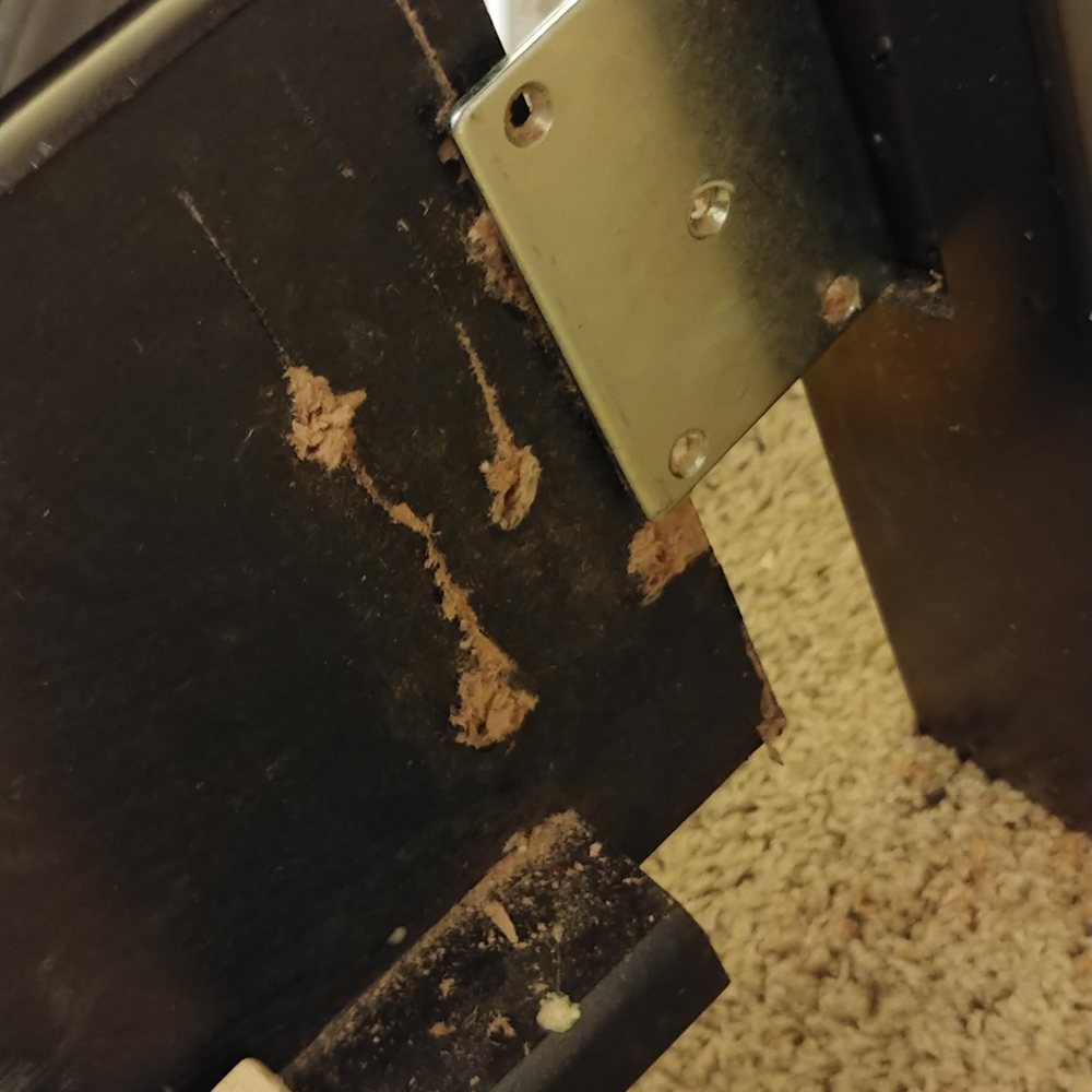 Ashley Store - Bedrail with metal plate. Bad quality - Furniture Stores Near Me - Grapevine, Texas