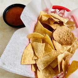 Tlaquepaque Restaurant - Chips and salsa 7/6/23