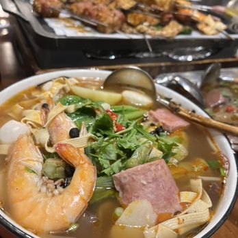 Dynasty BBQ - Moodkill dinner during holidays - Chinese Near Me - San Mateo, California
