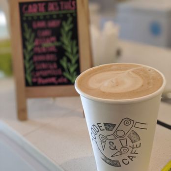 Code & Café - Cafes Near Me - Montreal, Quebec