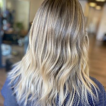 Salon 44 - Hair Salons Near Me - Renton, Washington Salon 44 - Hair Salons Near Me - Renton, Washington