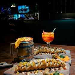 Sushinaloa - Área de comida y bar