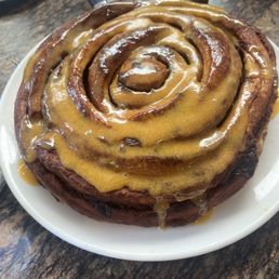 Pumpkin spice cinnamon roll Pumpkin spice cinnamon roll