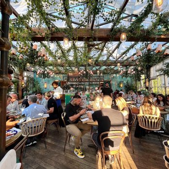 Pink Mamma - Steakhouses Near Me - Paris, 75 Pink Mamma - Steakhouses Near Me - Paris, 75
