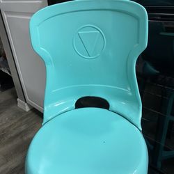 Swappers - Metal stools