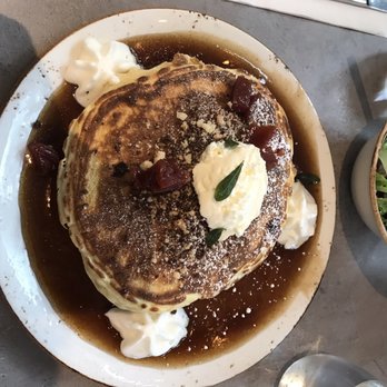 B Bistro + Bakery - Pastelito pancakes - Bakeries Near Me - Miami, Florida