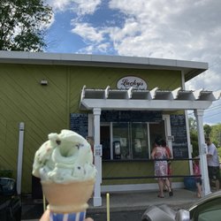 Lucky's Ice Cream - Storefront